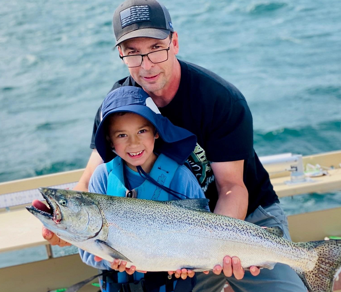 rob policastro and son fishing